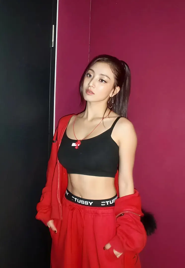 Jihyo (TWICE) Photo 6