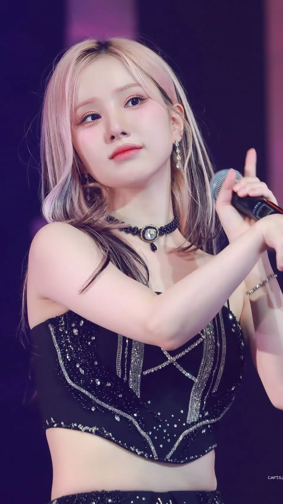Eunha's Photo 4