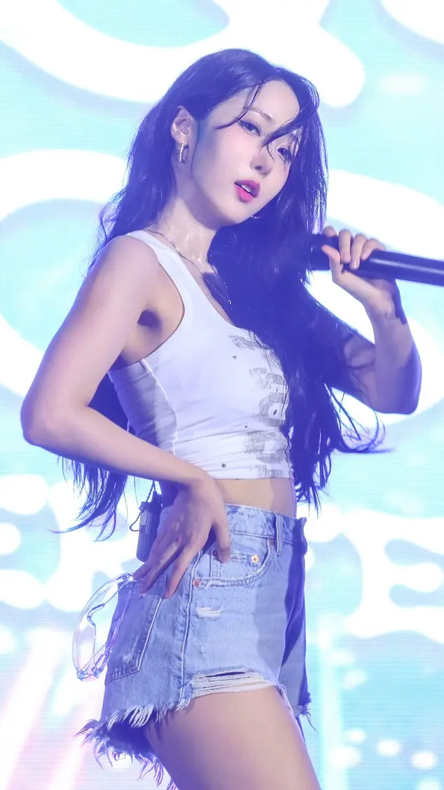 SinB's photo 7