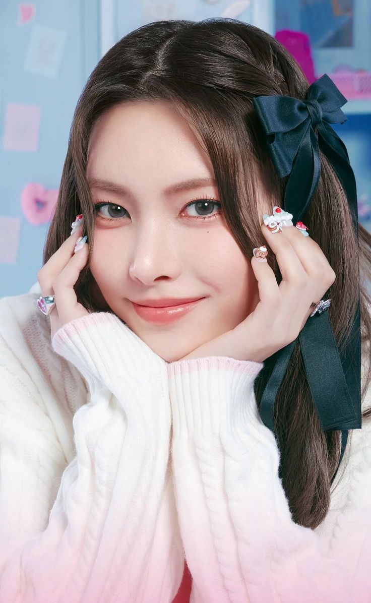 Yunah ILLIT Profile OMG Idol yunah-illit-profile-omg-idol