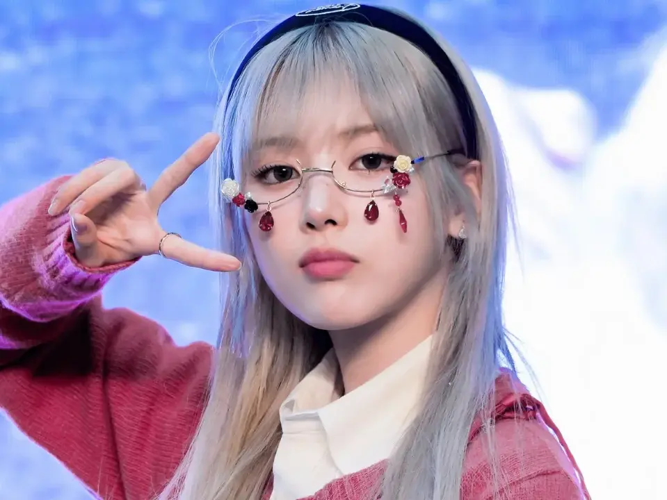 Jiwoo (NMIXX)