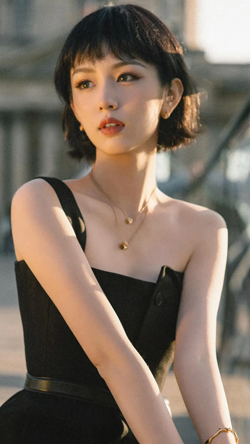 Zhou Ye (周也)